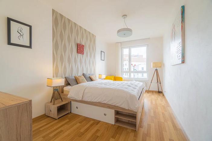 Pronájem bytu 2+kk, Ostrava, Jantarová, 60 m2