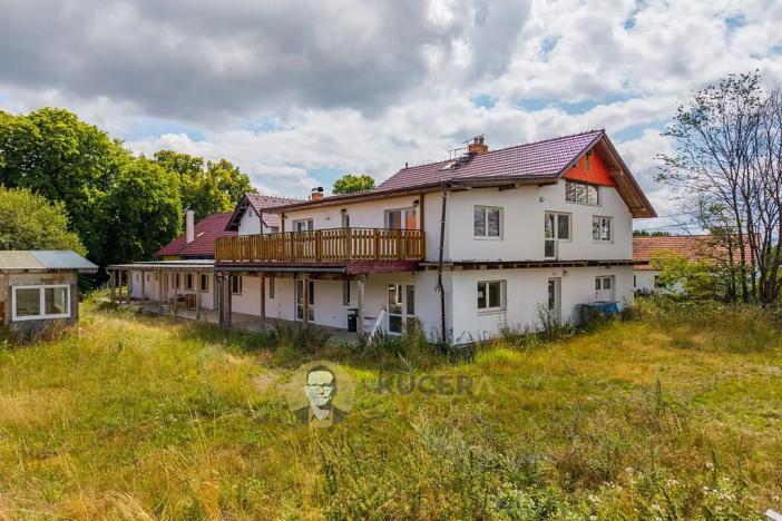 Prodej rodinného domu, Velká Chmelištná, 550 m2