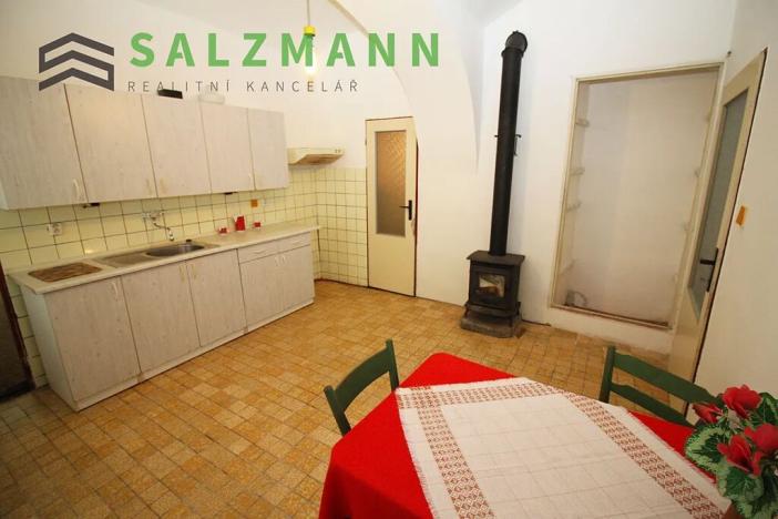 Prodej rodinného domu, Stráž, 220 m2