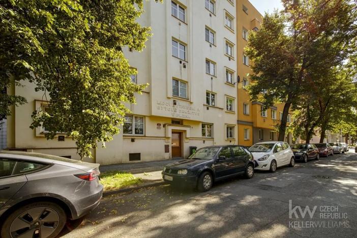 Prodej bytu 2+kk, Plzeň, Guldenerova, 48 m2
