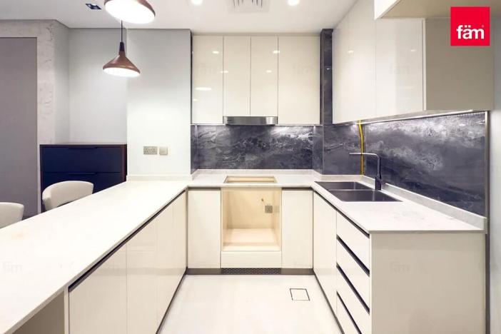 Prodej bytu 2+kk, Dubaj, Spojené arabské emiráty, 77 m2