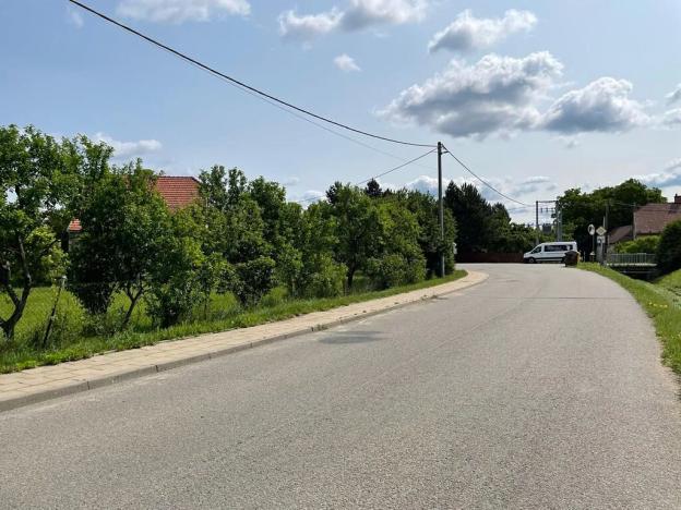 Prodej pozemku pro bydlení, Kovalovice, 2348 m2