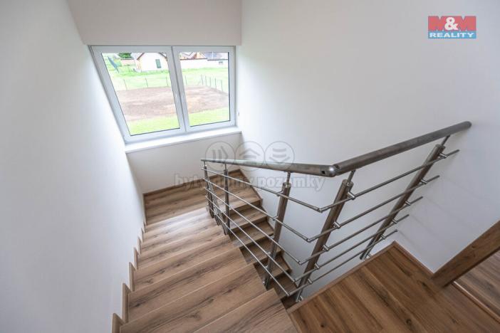 Prodej rodinného domu, Žižice - Osluchov, 248 m2