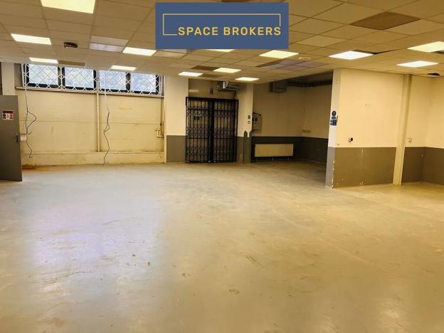 Pronájem obchodního prostoru, Praha, 1290 m2