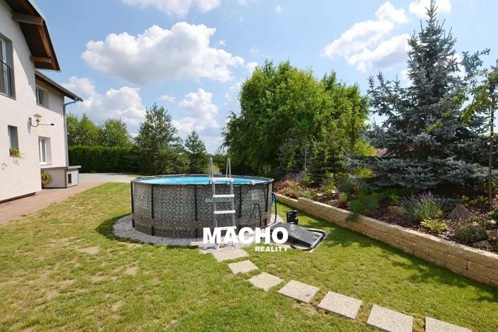 Prodej rodinného domu, Kostelec u Křížků, 353 m2