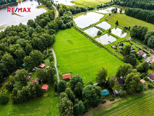 Prodej komerčního pozemku, Nová Pec, 16305 m2