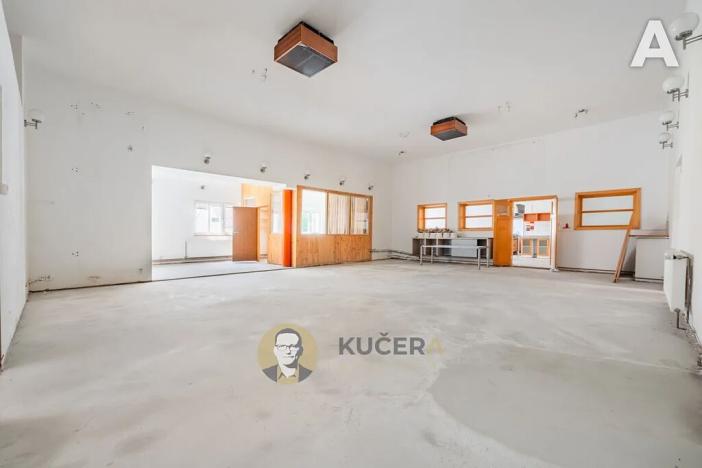 Prodej skladu, Velká Chmelištná, 550 m2