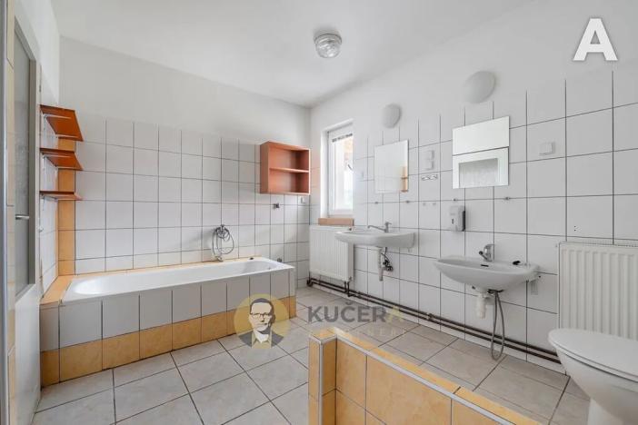 Prodej skladu, Velká Chmelištná, 550 m2