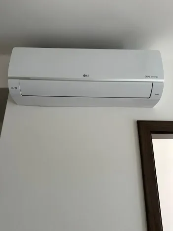 Pronájem bytu 2+kk, Praha - Prosek, Čakovická, 52 m2