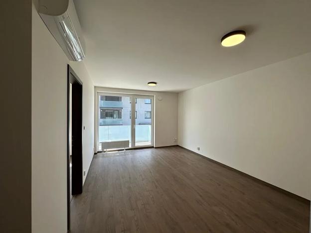 Pronájem bytu 2+kk, Praha - Prosek, Čakovická, 52 m2