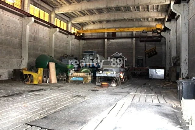 Prodej zemědělského objektu, Luka, 1195 m2