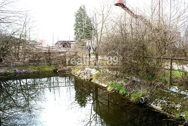 Prodej zemědělského objektu, Luka, 1195 m2
