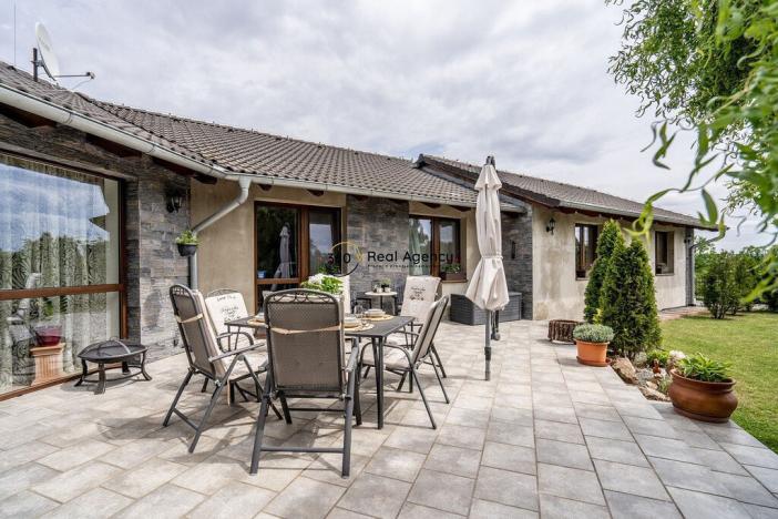 Prodej rodinného domu, Klínec, 262 m2