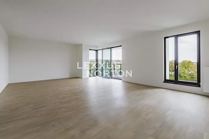 Pronájem bytu 4+kk, Praha - Holešovice, Sanderova, 137 m2