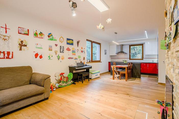 Pronájem rodinného domu, Praha - Suchdol, U myslivny, 182 m2