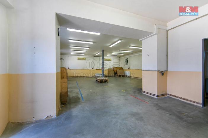 Pronájem výrobních prostor, Přeštice, Veleslavínova, 918 m2