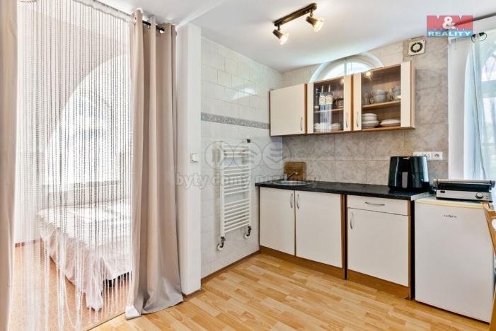 Prodej rodinného domu, Jablonec nad Jizerou, 420 m2