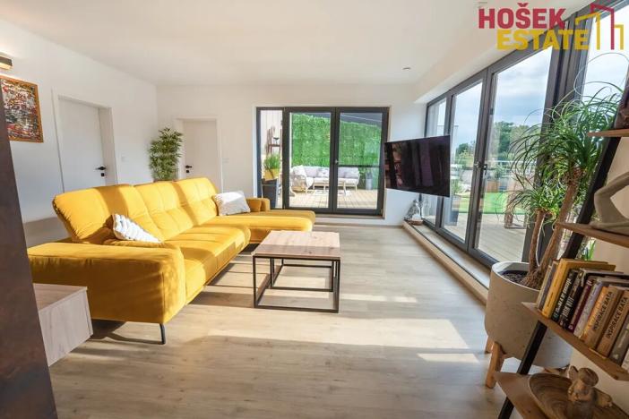 Prodej bytu 4+kk, Holubice, 135 m2