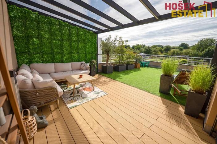 Prodej bytu 4+kk, Holubice, 135 m2