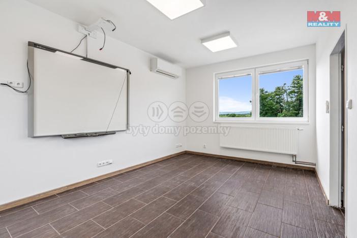 Pronájem kanceláře, Chabařovice, 51 m2