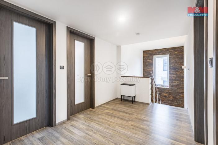 Prodej rodinného domu, Bořanovice, V sazenicích, 285 m2