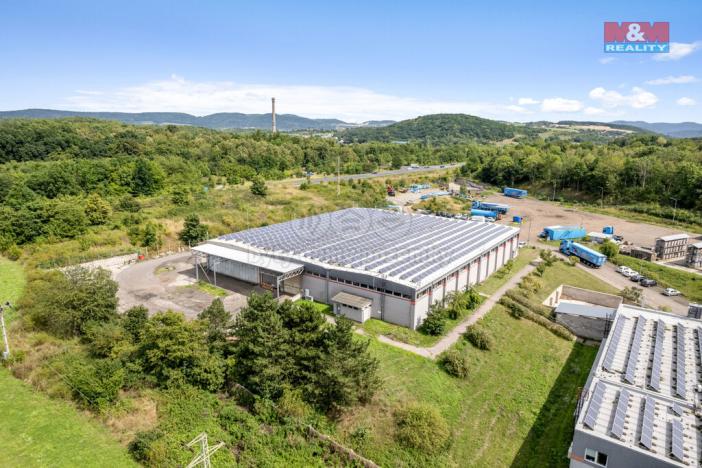 Pronájem skladu, Chabařovice, Smetanova, 890 m2