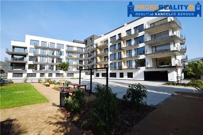 Pronájem bytu 2+kk, Beroun, Na Parkáně, 66 m2