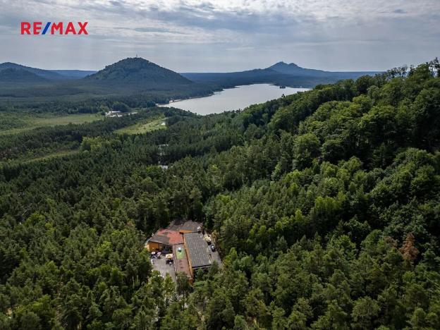 Prodej vícegeneračního domu, Doksy, Pod Borným, 1700 m2