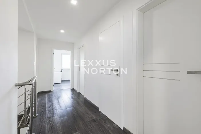 Prodej rodinného domu, Praha - Ďáblice, Červenomlýnská, 150 m2