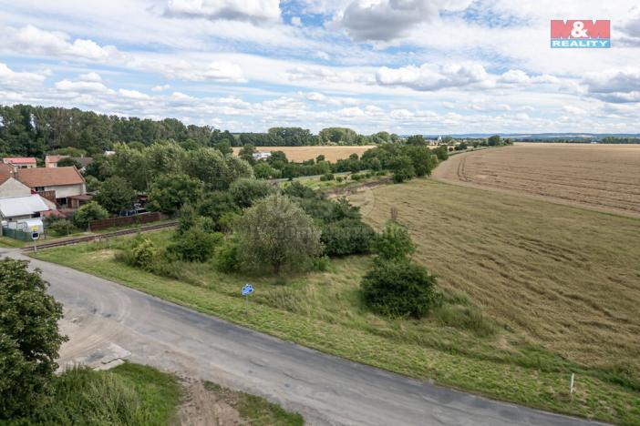 Prodej zahrady, Oplocany, 2136 m2