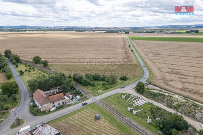 Prodej zahrady, Oplocany, 2136 m2