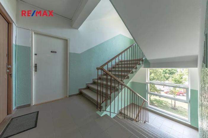 Prodej bytu 2+1, Praha - Záběhlice, Hvozdíková, 54 m2