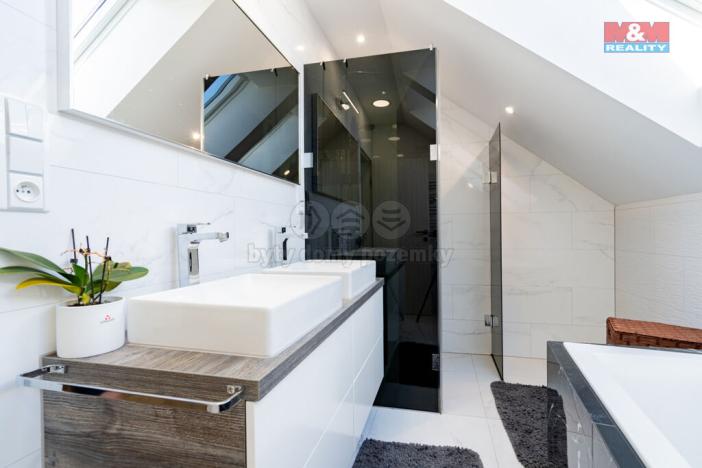 Prodej rodinného domu, Jindřichův Hradec - Jindřichův Hradec II, 9. května, 129 m2