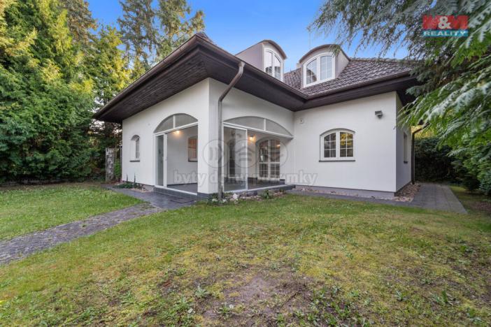 Prodej rodinného domu, Hradec Králové - Nový Hradec Králové, Mužíkova, 140 m2