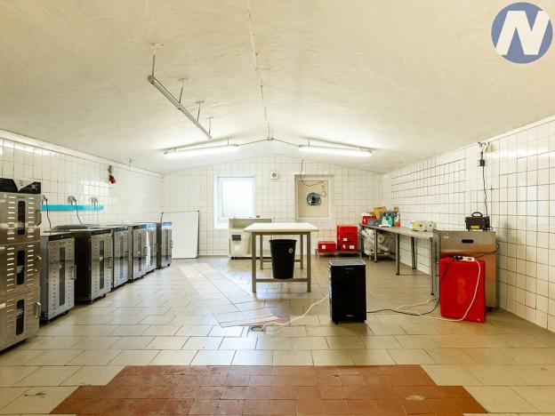 Prodej výrobních prostor, Jarošov nad Nežárkou, 1025 m2