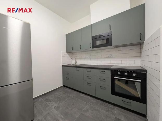 Pronájem bytu 2+1, Praha - Vršovice, Na louži, 59 m2