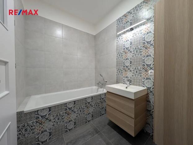 Pronájem bytu 2+1, Praha - Vršovice, Na louži, 59 m2