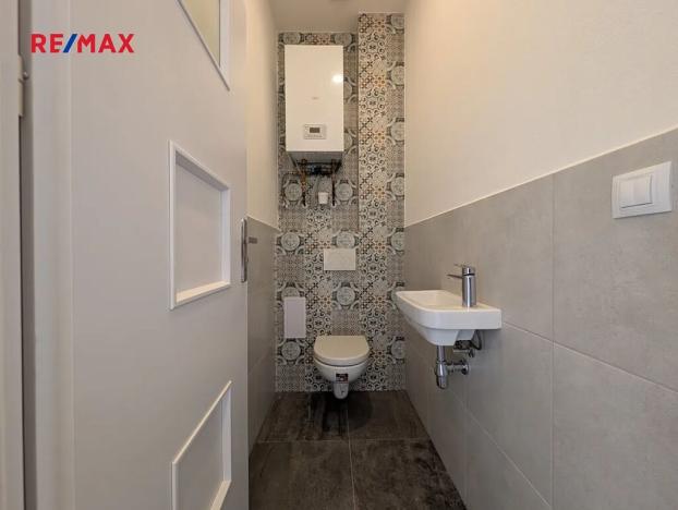 Pronájem bytu 2+1, Praha - Vršovice, Na louži, 59 m2