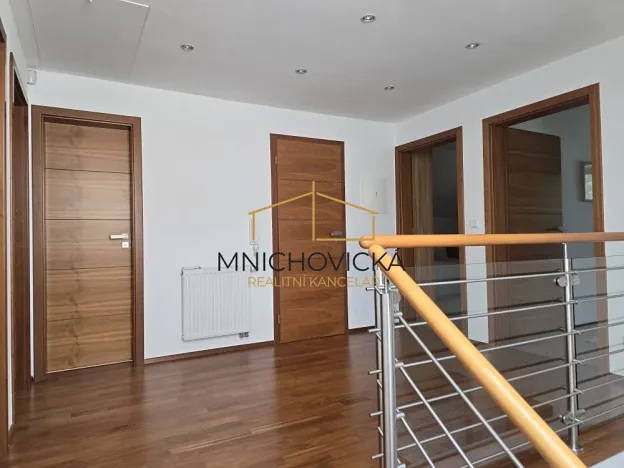 Prodej rodinného domu, Mnichovice, K Hubačovu, 186 m2