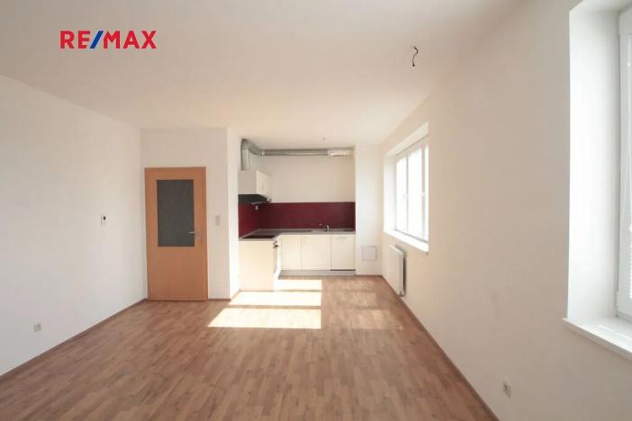 Pronájem bytu 2+kk, Kolín, Antonína Dvořáka, 53 m2