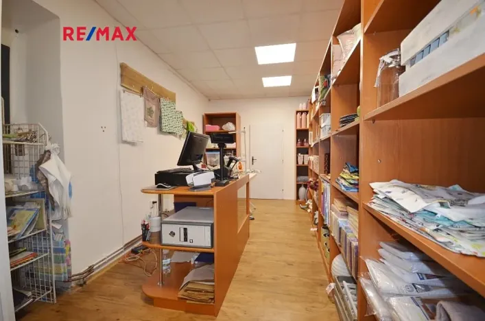 Prodej obchodního prostoru, Slaný, Třebízského, 45 m2