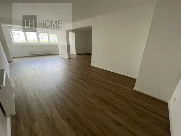 Prodej kanceláře, Karlovy Vary, 72 m2