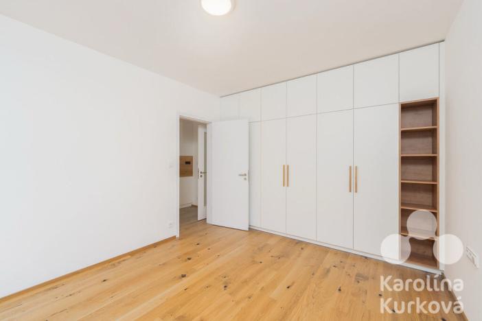 Pronájem bytu 2+kk, Praha - Nusle, Muzikova, 56 m2