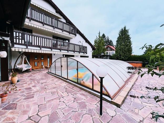 Prodej vily, Český Šternberk, 962 m2