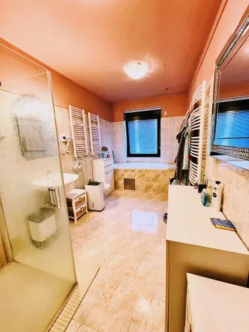 Prodej vily, Český Šternberk, 962 m2