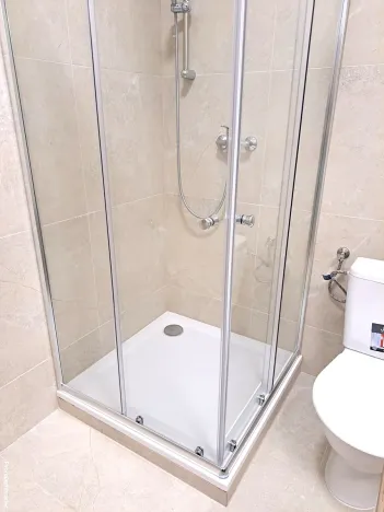 Pronájem bytu 1+kk, Hradec Králové, Nerudova, 31 m2