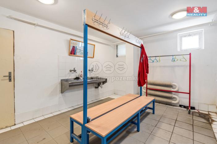 Prodej výrobních prostor, Štětí, Cihelná, 2882 m2