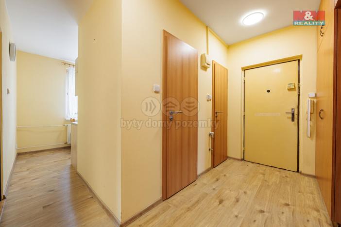 Prodej bytu 3+1, Nová Role, 1. máje, 69 m2