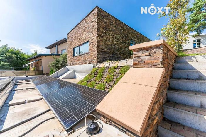 Prodej vily, Vrchlabí, Slunečný vrch, 299 m2