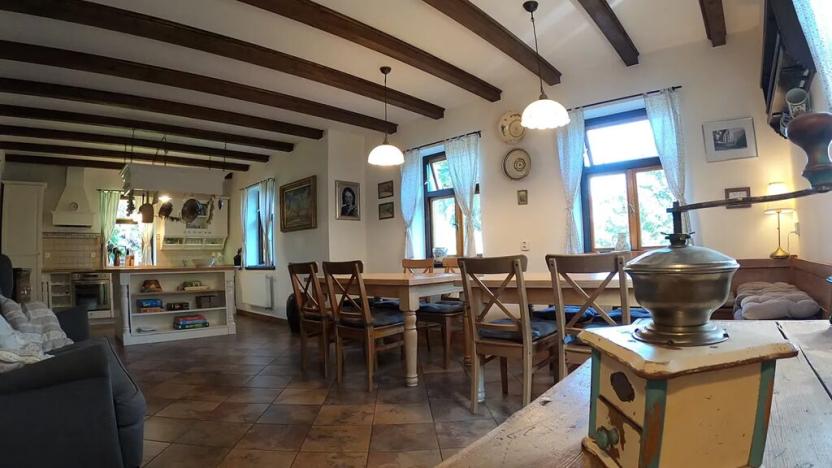 Prodej rodinného domu, Pecka, 300 m2